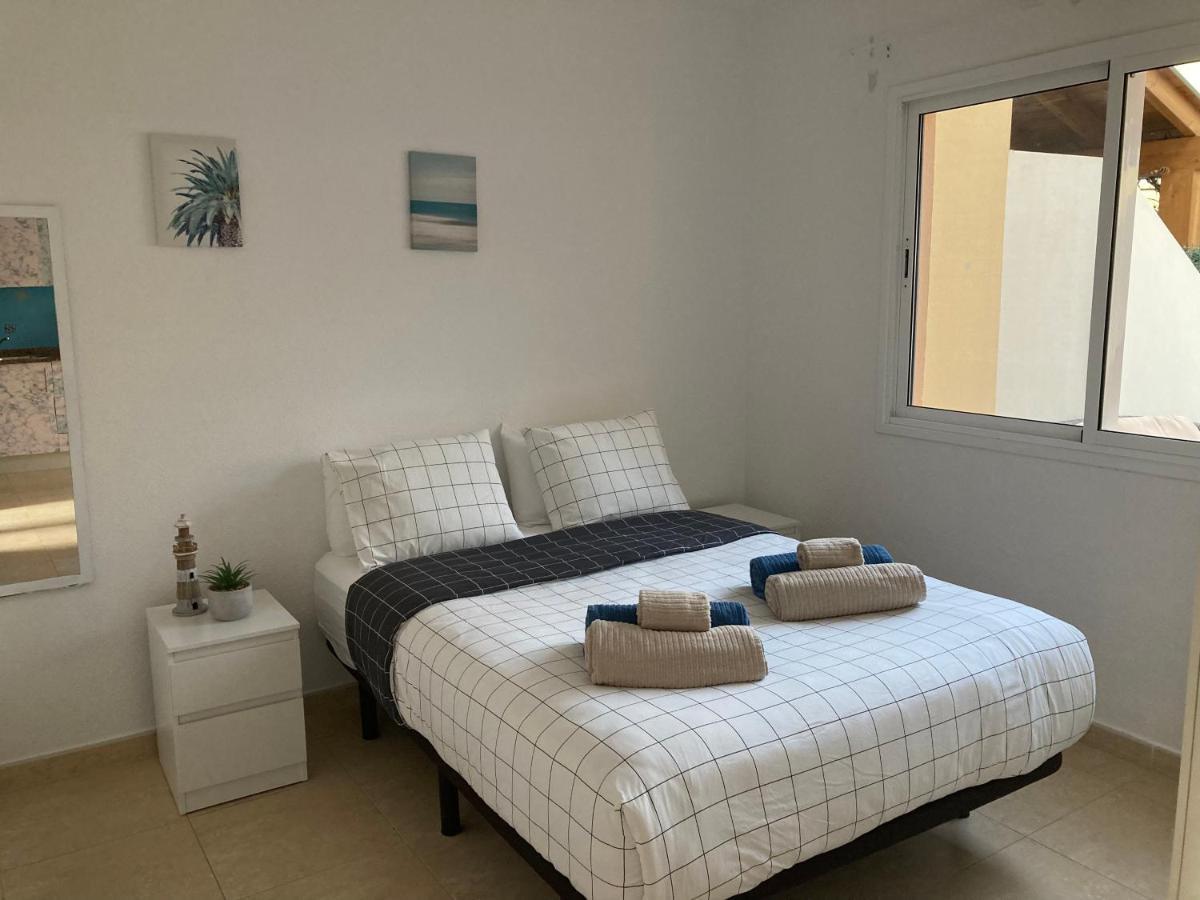 2 Bedroom Pool Apartment Close To Beach Rocky Point Corralejo Exterior foto